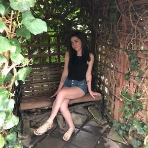 Meet your Posher, Michelle